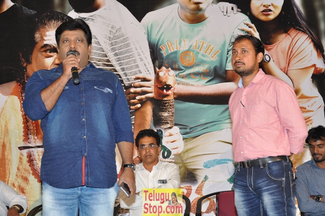 Carulo shikarukelithe movie press meet- Photos,Spicy Hot Pics,Images,High Resolution WallPapers Download