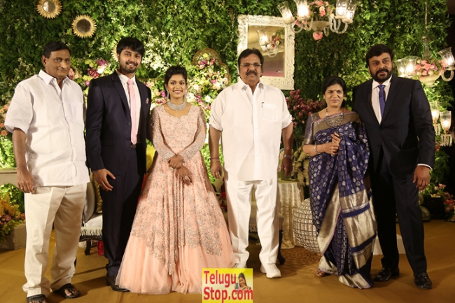 Celebrities at sreeja wedding reception- Photos,Spicy Hot Pics,Images,High Resolution WallPapers Download