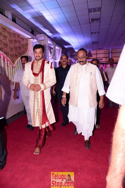 Celebs at allari naresh wedding- Photos,Spicy Hot Pics,Images,High Resolution WallPapers Download