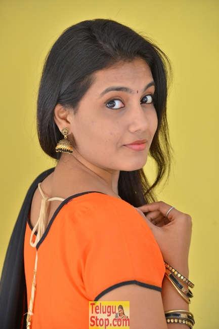 Chandana raj new stills- Photos,Spicy Hot Pics,Images,High Resolution WallPapers Download