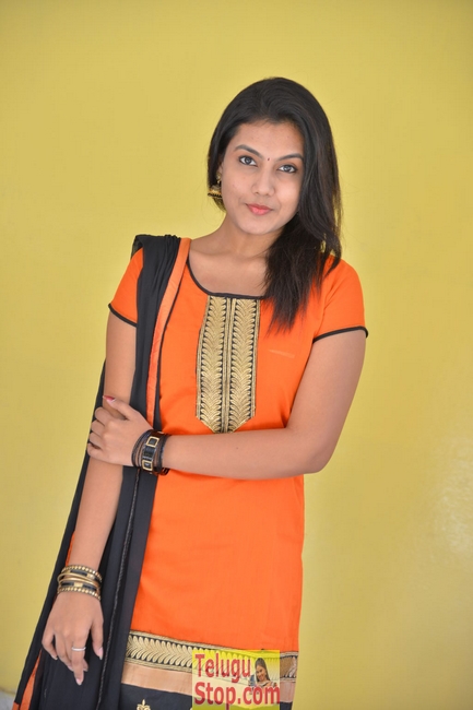 Chandana raj new stills- Photos,Spicy Hot Pics,Images,High Resolution WallPapers Download