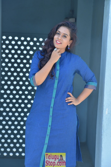 Chetana uttej new stills 2- Photos,Spicy Hot Pics,Images,High Resolution WallPapers Download