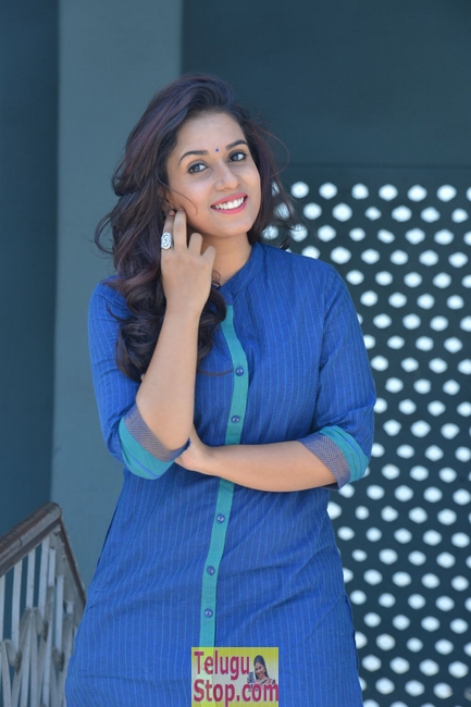 Chetana uttej new stills 2- Photos,Spicy Hot Pics,Images,High Resolution WallPapers Download