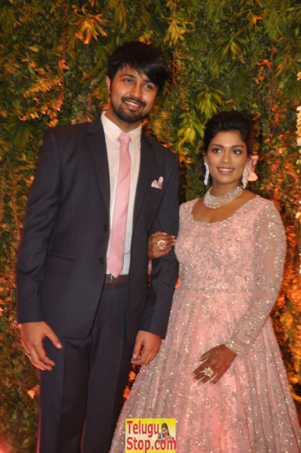 Chiranjeevi daughter sreeja wedding reception- Photos,Spicy Hot Pics,Images,High Resolution WallPapers Download