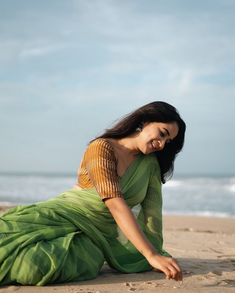 Deepti sunaina who has become address proof for beauty-Deepthi Sunaina, Deepthisunaina, Deepti Sunaina, Sunaina Deepthi, Tiktokdeepthi Photos,Spicy Hot Pics,Images,High Resolution WallPapers Download