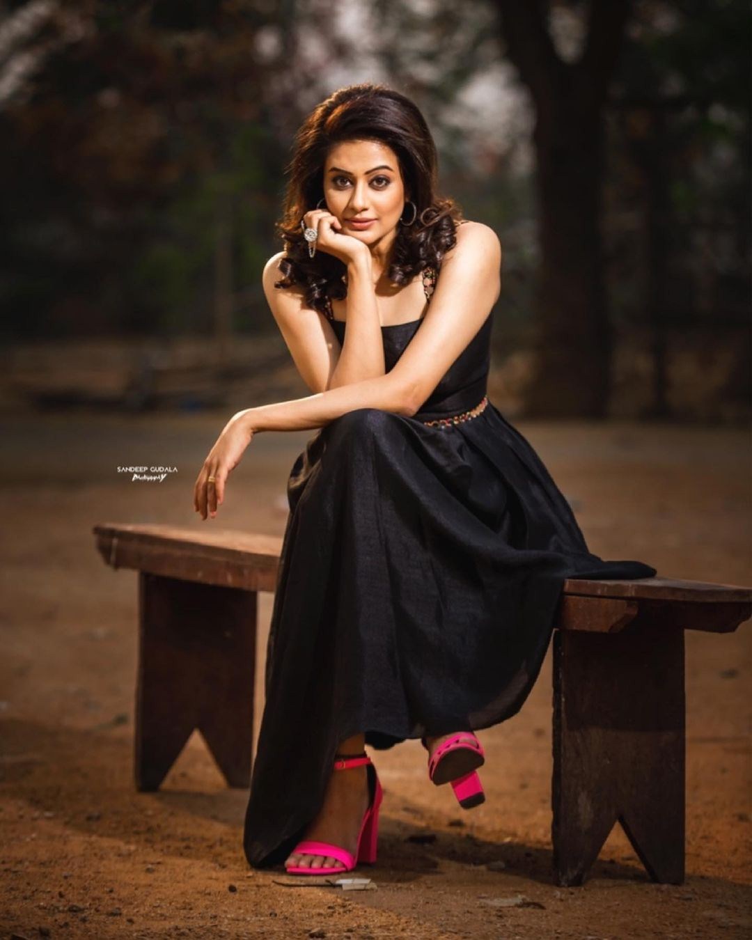 Entrancing pictures of actress priya mani raj-Actresspriya, Priya Mani Raj, Priyavadlamani, Priya Vadlamani Photos,Spicy Hot Pics,Images,High Resolution WallPapers Download