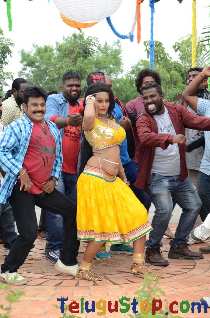Gabbar singh gang movie iem song stills- Photos,Spicy Hot Pics,Images,High Resolution WallPapers Download
