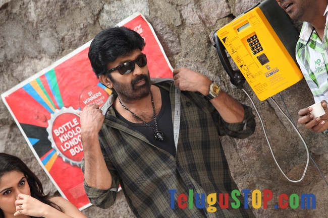 Gaddam gang movie working stills- Photos,Spicy Hot Pics,Images,High Resolution WallPapers Download