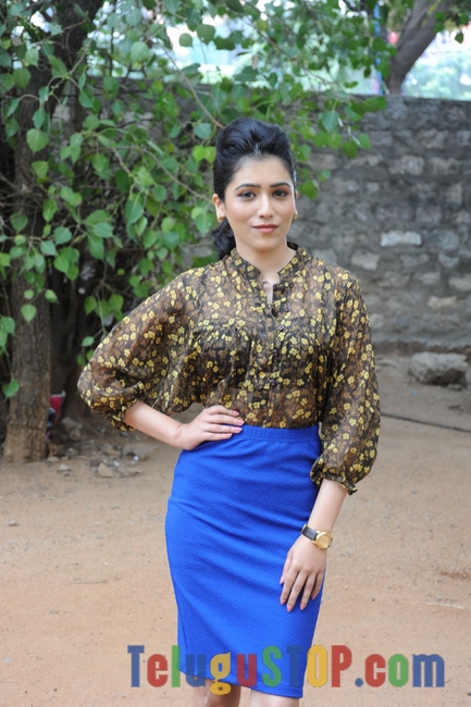 Gajal somaiah new stills- Photos,Spicy Hot Pics,Images,High Resolution WallPapers Download