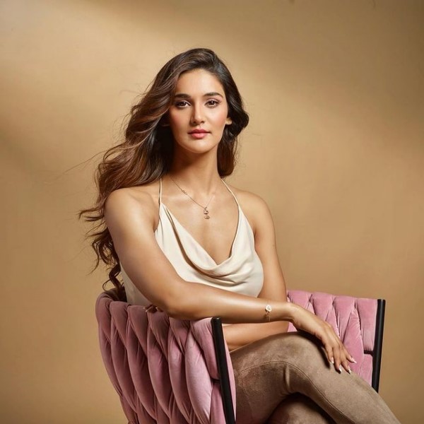 Glamorous actress mukti mohan is slaying with beauty-Actressmukti, Mukti Mohan, Muktimohan, Mukti Mohan Hot, Neeti Mohan, Shakti Mohan Photos,Spicy Hot Pics,Images,High Resolution WallPapers Download