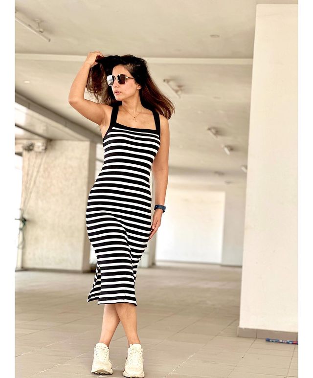 Gorgeous beauty hina khan cant stop gushing on this new pictures-Hinakhan, Trendingimages, Hina Khan, Hina Khan Pics, Insta Hina Khan Photos,Spicy Hot Pics,Images,High Resolution WallPapers Download