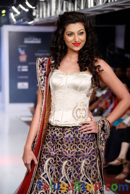 Hamsa nandini stills- Photos,Spicy Hot Pics,Images,High Resolution WallPapers Download