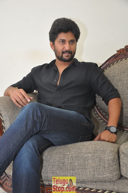 Hero nani interview stills- Photos,Spicy Hot Pics,Images,High Resolution WallPapers Download