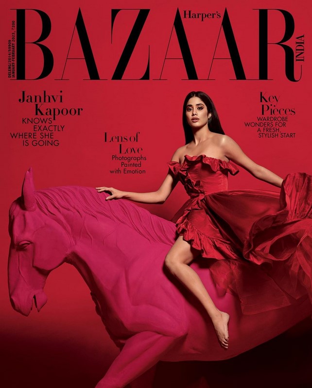 Heroine janhvi kapoor latest trendy awesome stills-@actressjanhvikapoor, Janhvikapoor, Actressjanhvi, Janhvi Kapoor Photos,Spicy Hot Pics,Images,High Resolution WallPapers Download