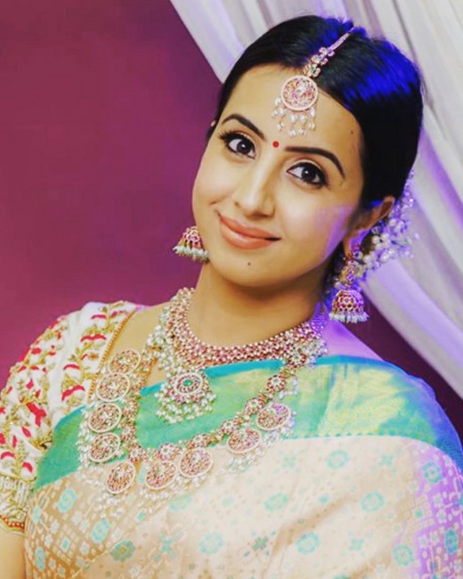 Heroine sanjjanaa galrani latest photos-Tvshow Photos,Spicy Hot Pics,Images,High Resolution WallPapers Download