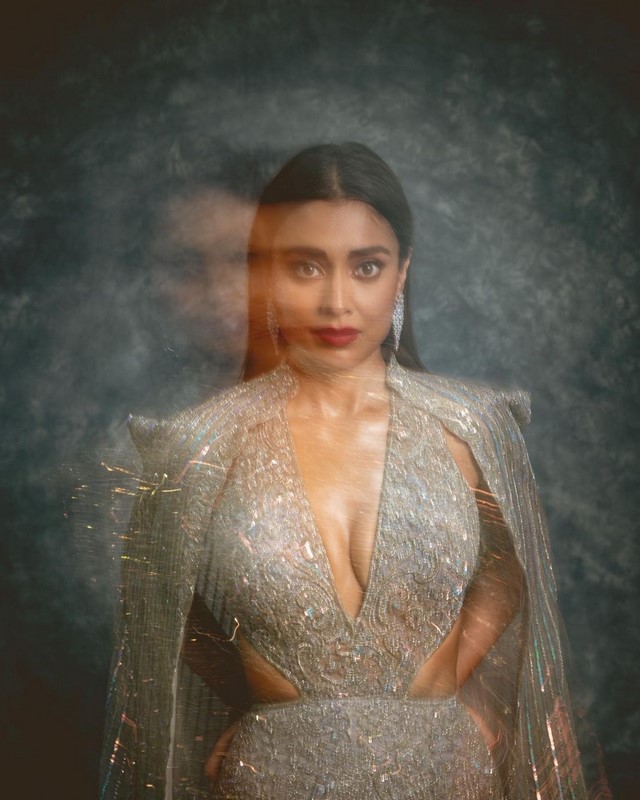 Hot heroines photoshoot 2023 shriya saran second innings hd images foremost-Shriya Saran, Shriyasaran Photos,Spicy Hot Pics,Images,High Resolution WallPapers Download