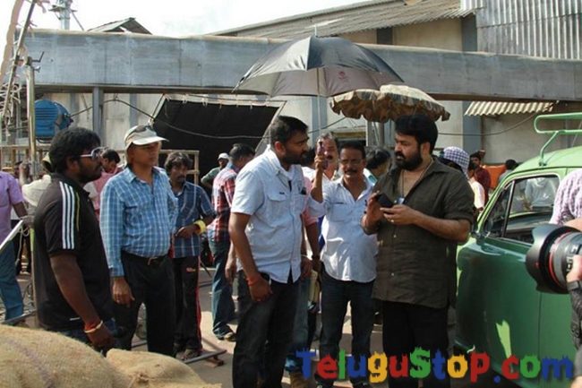 Jilla working stills- Photos,Spicy Hot Pics,Images,High Resolution WallPapers Download