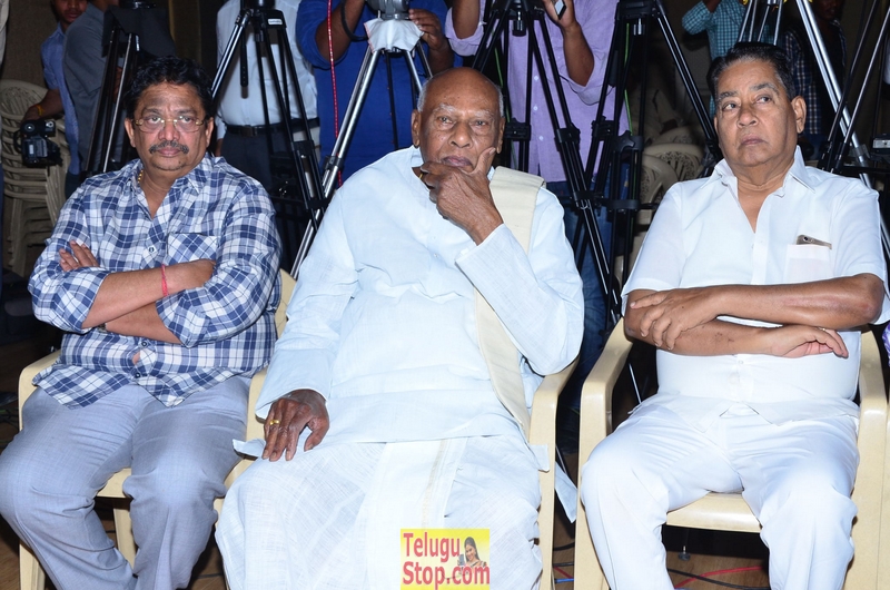 Kalpana 3 movie audio launch- Photos,Spicy Hot Pics,Images,High Resolution WallPapers Download