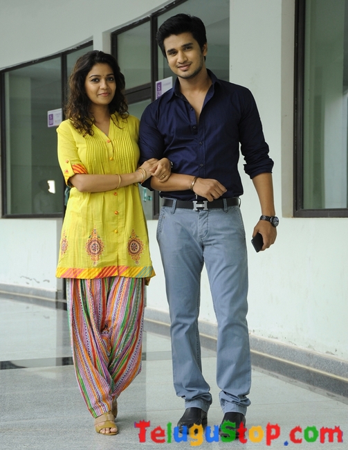 Karthikeya movie stills 2- Photos,Spicy Hot Pics,Images,High Resolution WallPapers Download