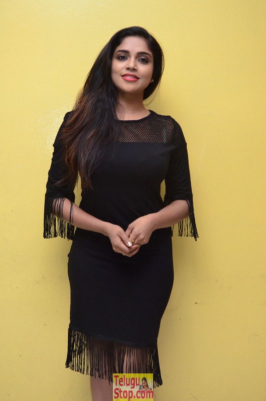 Karunya new pics- Photos,Spicy Hot Pics,Images,High Resolution WallPapers Download