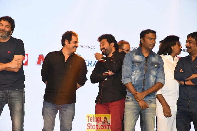 Katamarayudu pre release function 2- Photos,Spicy Hot Pics,Images,High Resolution WallPapers Download