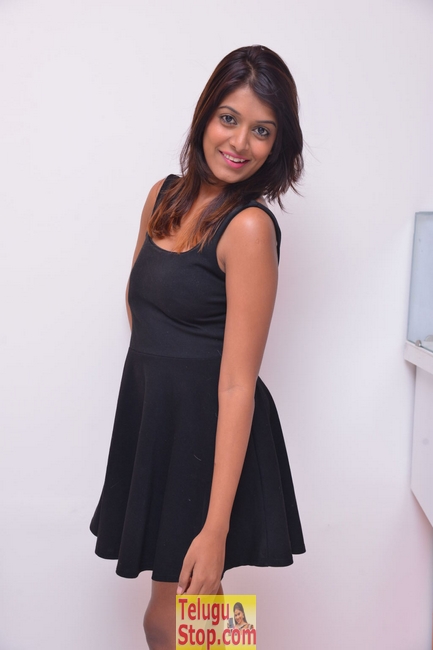 Kavya sree latest stills- Photos,Spicy Hot Pics,Images,High Resolution WallPapers Download