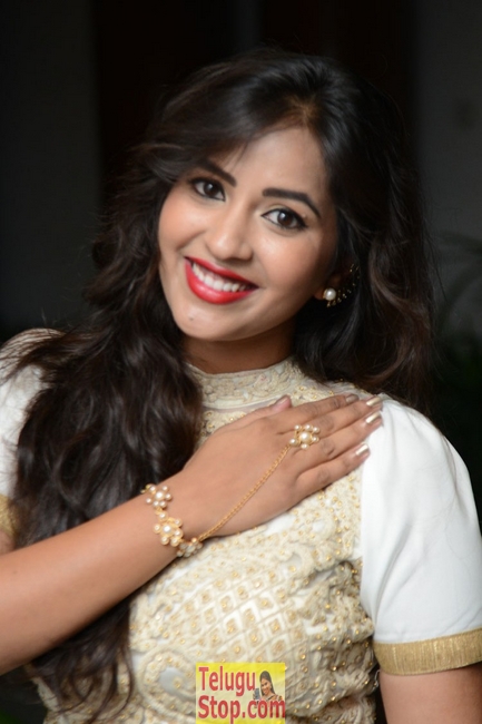 Komali latest hot stills- Photos,Spicy Hot Pics,Images,High Resolution WallPapers Download