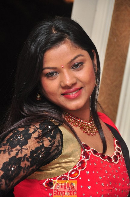 Lakshmi priya new stills- Photos,Spicy Hot Pics,Images,High Resolution WallPapers Download