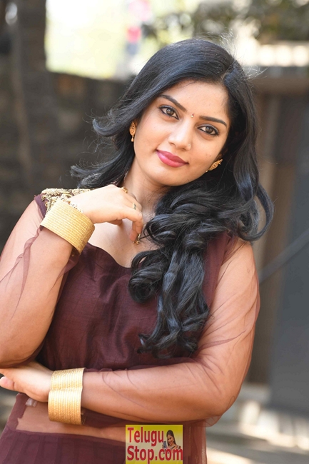 Lasya latest stills- Photos,Spicy Hot Pics,Images,High Resolution WallPapers Download