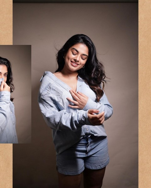 Latest gallery of siddhi idnani making the boys intoxicating-Actress, Actresssiddhi, Hindi Actress, Hot, Siddhiidhnani, Siddhi Idnani, Siddhiidnani Photos,Spicy Hot Pics,Images,High Resolution WallPapers Download