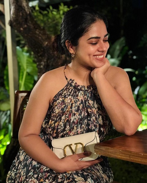 Latest gallery of siddhi idnani making the boys intoxicating-Actress, Actresssiddhi, Hindi Actress, Hot, Siddhiidhnani, Siddhi Idnani, Siddhiidnani Photos,Spicy Hot Pics,Images,High Resolution WallPapers Download