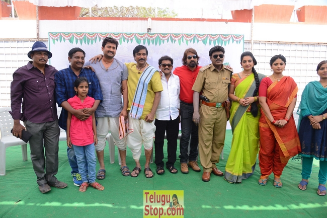 Maa raju movie opening- Photos,Spicy Hot Pics,Images,High Resolution WallPapers Download