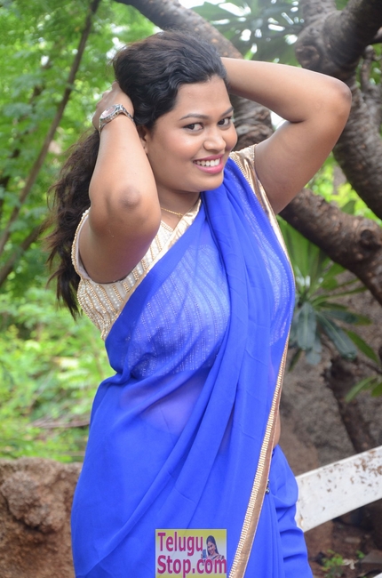 Maggi meghana stills- Photos,Spicy Hot Pics,Images,High Resolution WallPapers Download