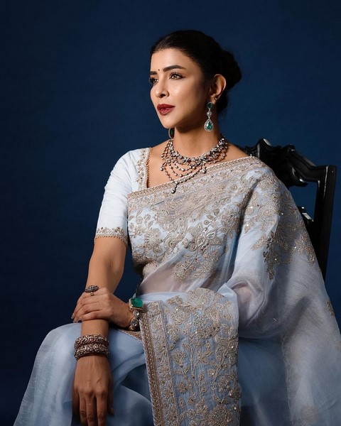 Manchu lakshmi prasanna stunning pictures-Lakshmi Manchu, Lakshmimanchu, Manchu, Manchu Lakshmi, Manchulakshmi, Manchu Manoj, Manchu Vishnu Photos,Spicy Hot Pics,Images,High Resolution WallPapers Download