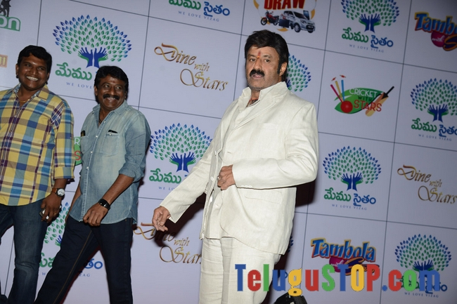 Memu saitam dinner with stars red carpet pics- Photos,Spicy Hot Pics,Images,High Resolution WallPapers Download
