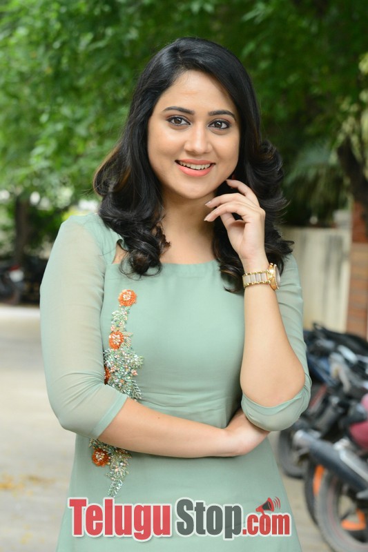 Miya george new stills- Photos,Spicy Hot Pics,Images,High Resolution WallPapers Download