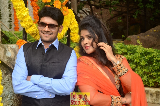Neelimalai movie opening- Photos,Spicy Hot Pics,Images,High Resolution WallPapers Download