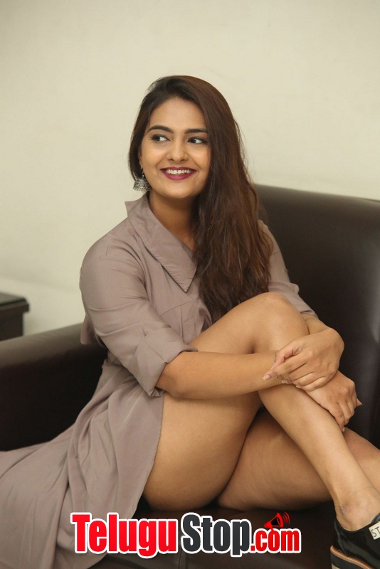 Neha deshpande new pics 4- Photos,Spicy Hot Pics,Images,High Resolution WallPapers Download