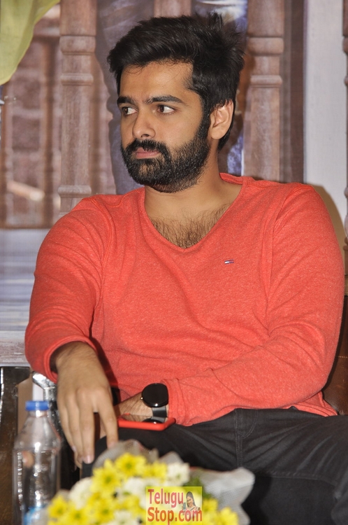 Nenu sailaja success meet- Photos,Spicy Hot Pics,Images,High Resolution WallPapers Download