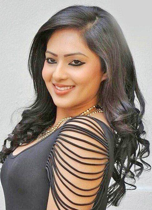 Nikesha patel hot stills- Photos,Spicy Hot Pics,Images,High Resolution WallPapers Download