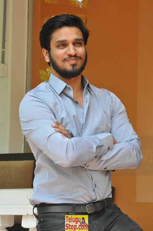 Nikhil interview stills- Photos,Spicy Hot Pics,Images,High Resolution WallPapers Download