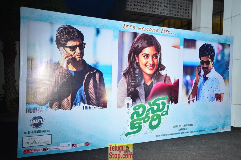 Ninnu kori movie pre release function- Photos,Spicy Hot Pics,Images,High Resolution WallPapers Download