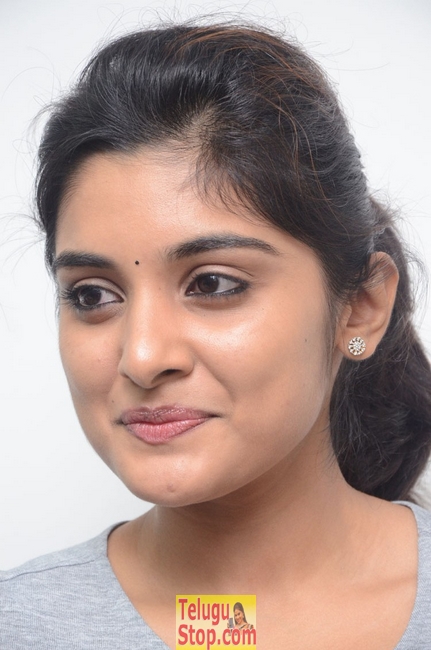 Niveda thomas latest stills- Photos,Spicy Hot Pics,Images,High Resolution WallPapers Download