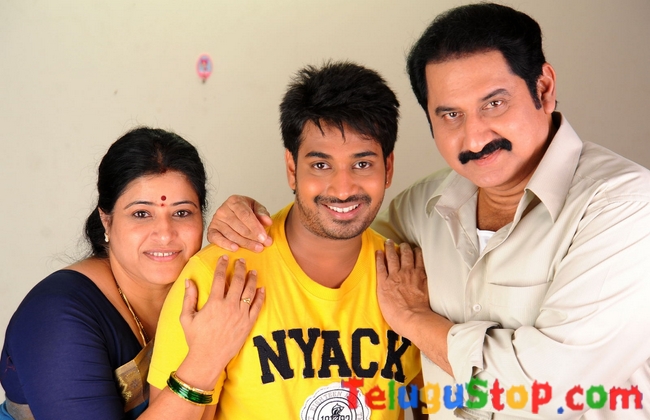 Panipuri movie new stills- Photos,Spicy Hot Pics,Images,High Resolution WallPapers Download