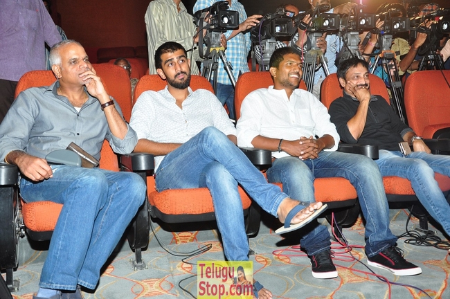 Pelli choopulu movie press meet 2- Photos,Spicy Hot Pics,Images,High Resolution WallPapers Download