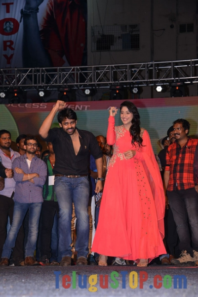 Pilla nuvvu leni jeevitham audio success meet- Photos,Spicy Hot Pics,Images,High Resolution WallPapers Download