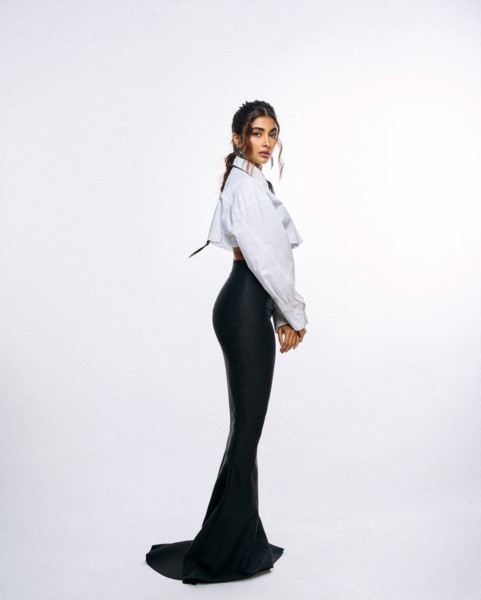 Pooja hegdes beauty is making fans excited-Actresspooja, Alluarjun, Jigelurani, Pooja Hegde, Pooja Hegde Dj, Pooja Hegde Hd, Pooja Hegde Hot, Poojahegde Photos,Spicy Hot Pics,Images,High Resolution WallPapers Download