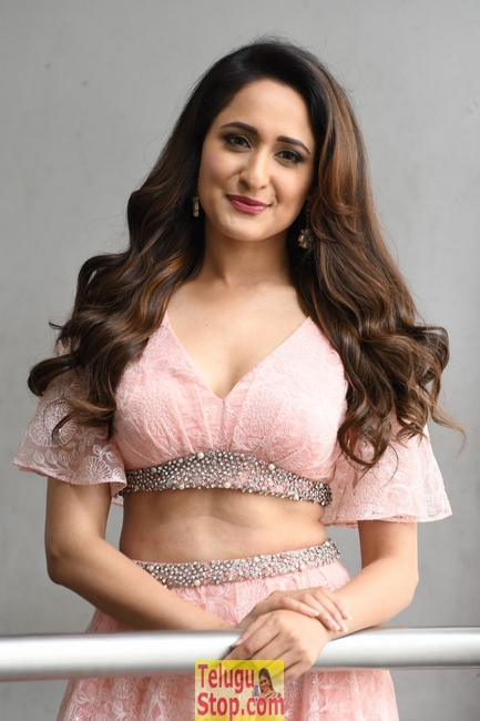 Pragya jaiswal interview stills- Photos,Spicy Hot Pics,Images,High Resolution WallPapers Download