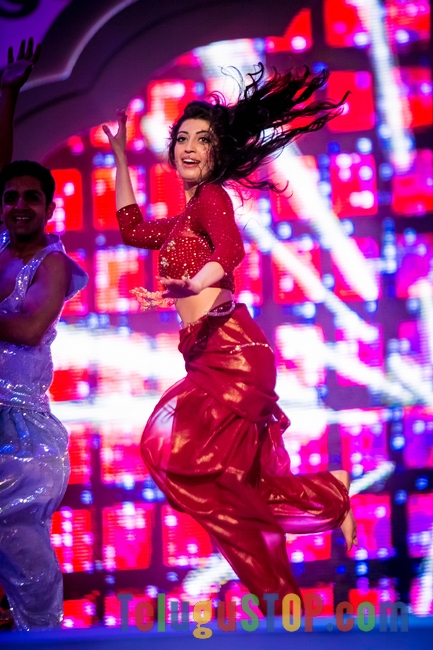 Praneetha at siima awards 2014- Photos,Spicy Hot Pics,Images,High Resolution WallPapers Download