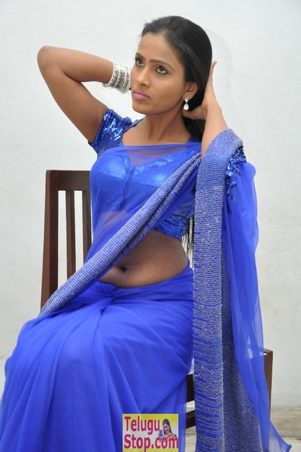 Prasanthi new stills- Photos,Spicy Hot Pics,Images,High Resolution WallPapers Download